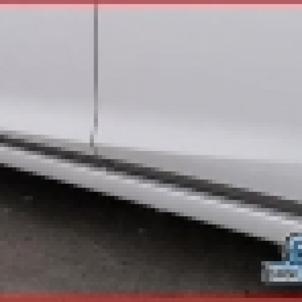 Nẹp hông xe Mazda 3