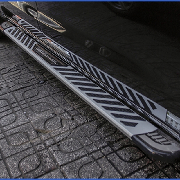 BỆ BƯỚC CHÂN KIA SEDONA