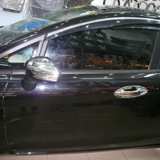 ỐP KÍNH CHIẾU HẬU FIRSTO